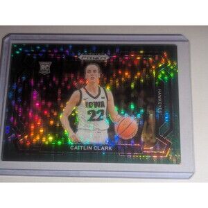 Caitlin Clark Rare 19 Of Only 29 Ever Made Green Sparkle Prizm Paralle.